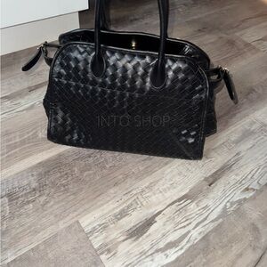 Urban Expressions Rhonda Handbag (Tote)  100% Vegan Leather